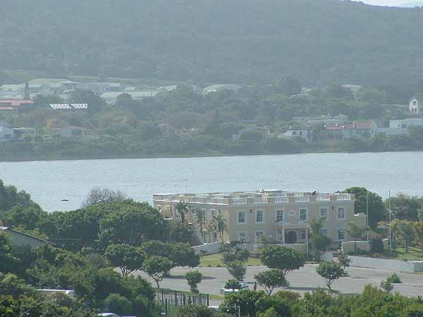  Lookout Beach 