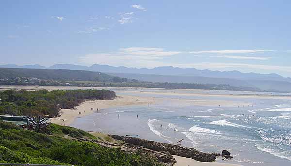    Lookout Beach 